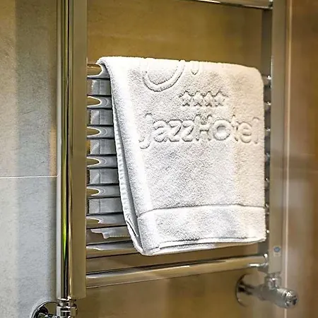 Hotel Jazz 4*